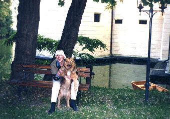 Dagmar and Burla at the castle